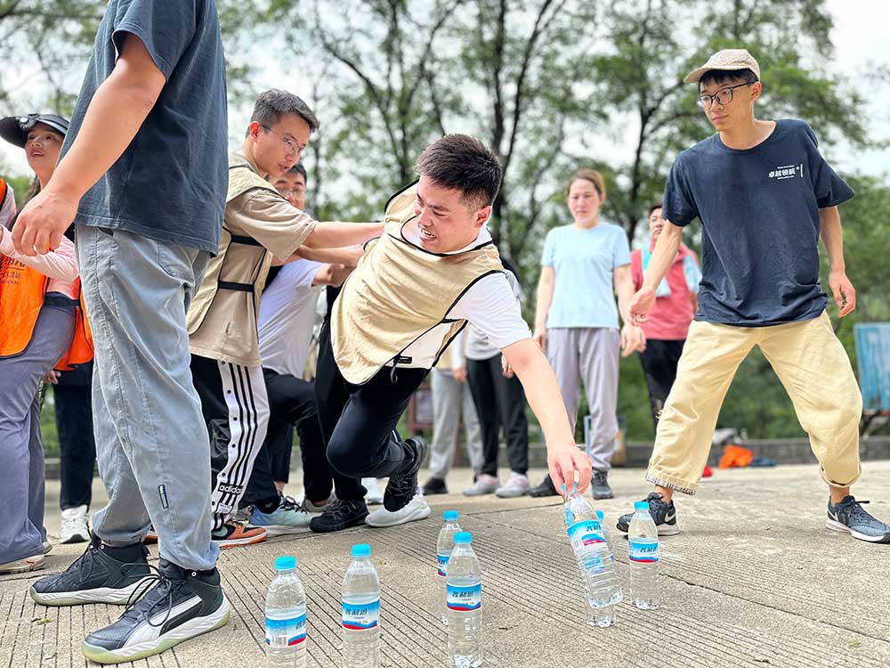 某电商平台2023《勇者无畏 征途未来》主题团建方案